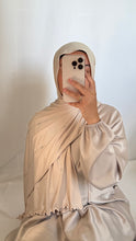 Charger l&#39;image dans la galerie, HIJAB STRASS ONDULÉ NUDE CLAIR
