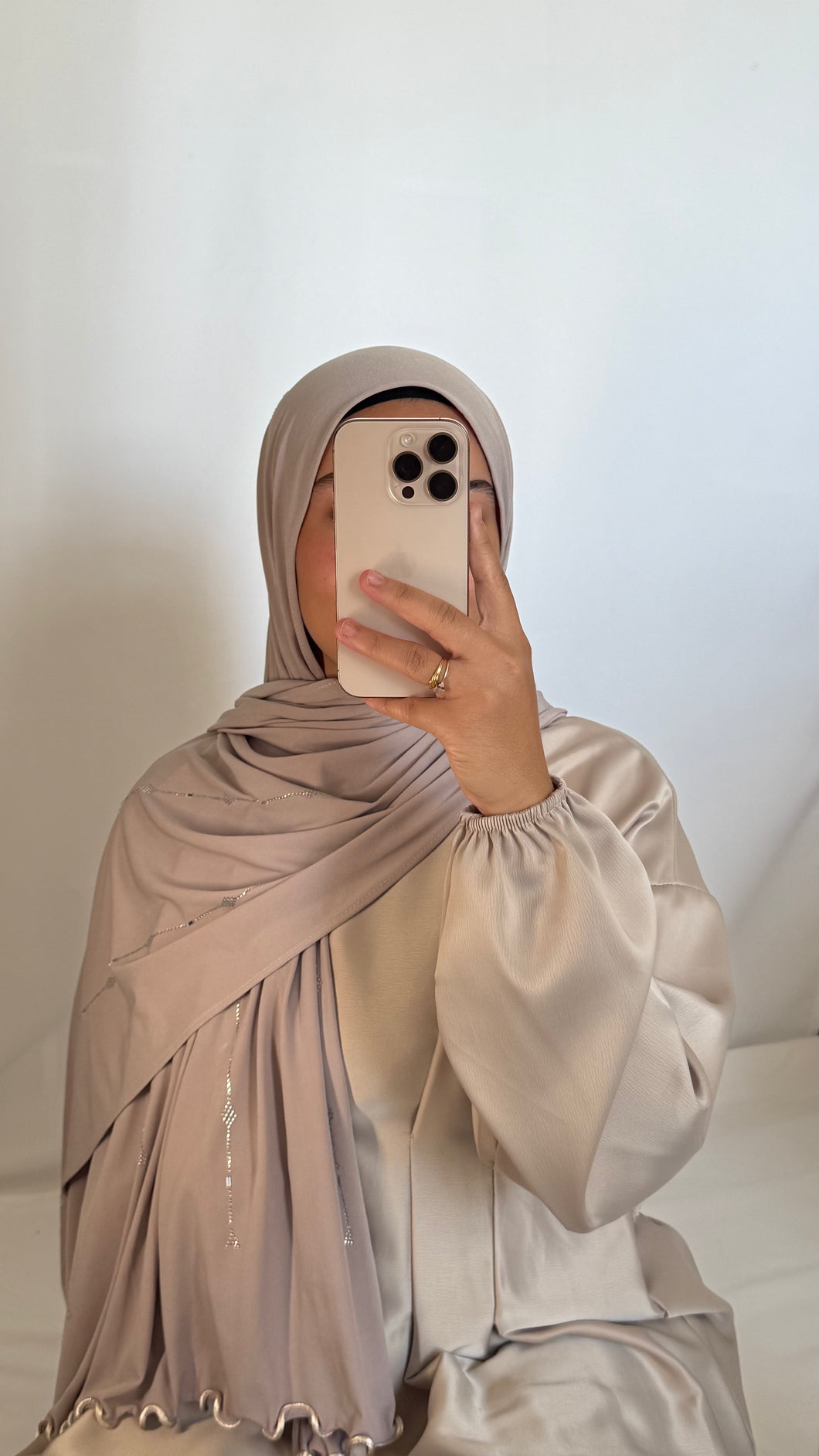 HIJAB JERSEY PREMIUM STRASS ONDULÉ NUDE FONCÉ