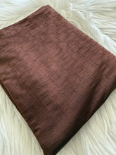 Charger l'image dans la galerie, HIJAB JERSEY MONOGRAMME CHOCOLAT
