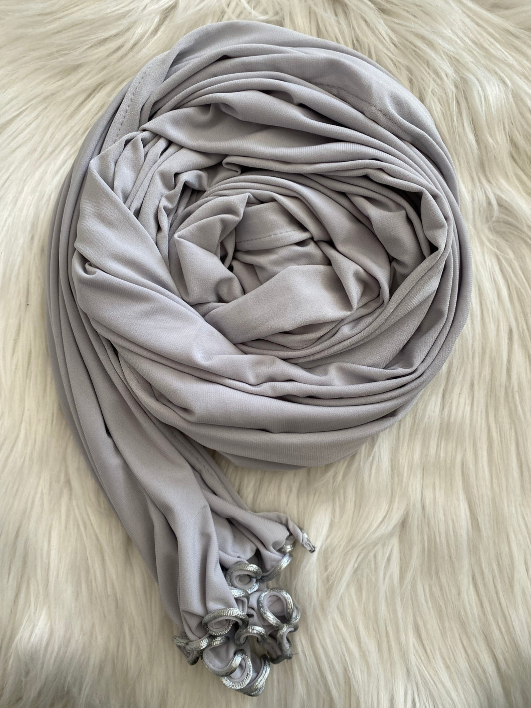 HIJAB GRIS SOURIS ONDULÉ