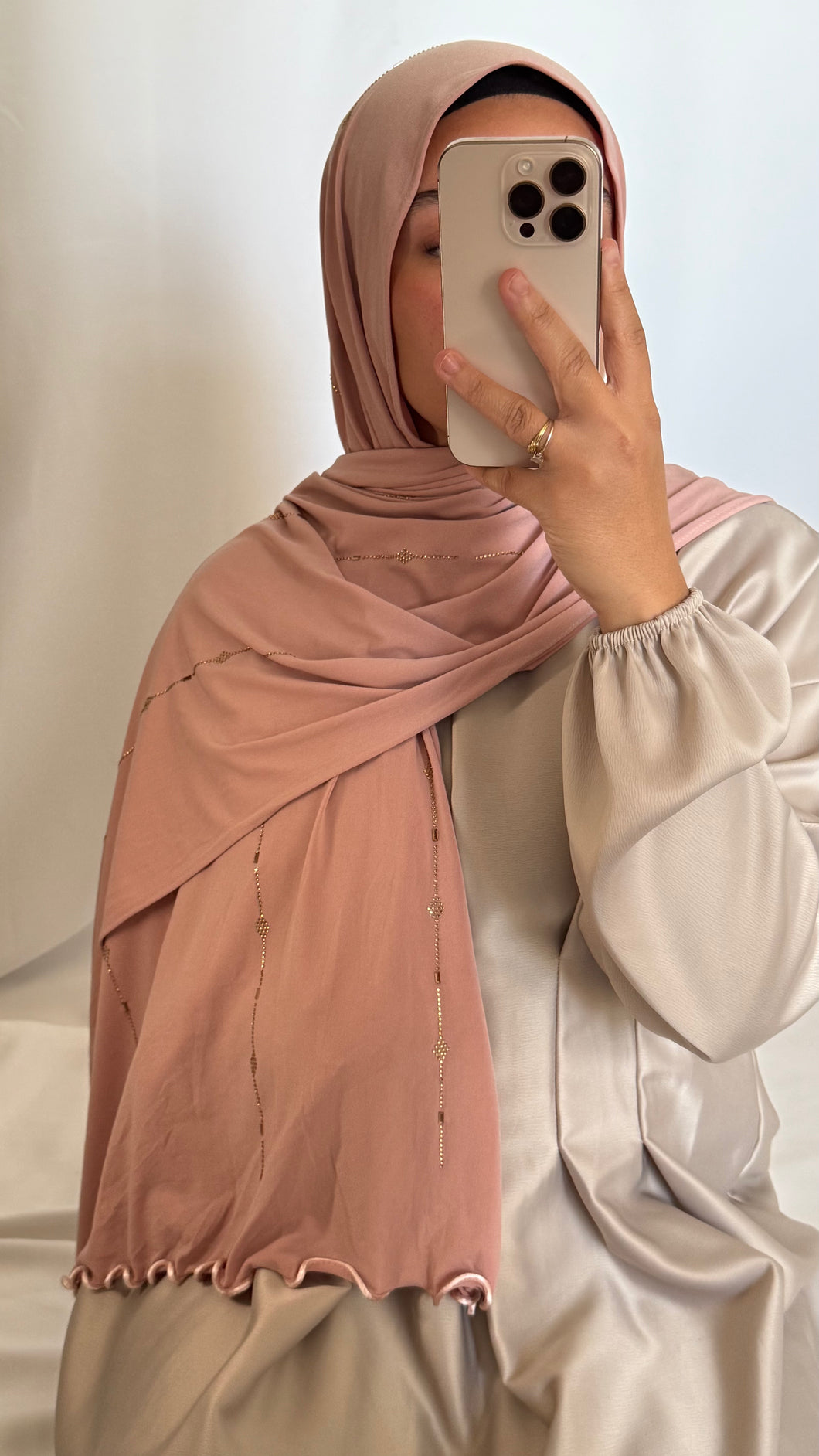 HIJAB JERSEY PREMIUM STRASS ONDULÉ ROSE POUDRÉ